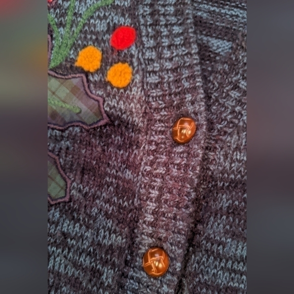 Vintage Cricket Lane Marled Sweater Vest With Plaid Leaf Appliques Button Front - Picture 2 of 5